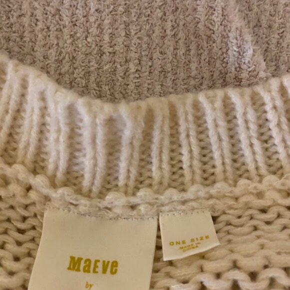 Maeve by Anthropologie chunky 3D Flower floral knit Cardigan Sweater - Picture 4 of 4